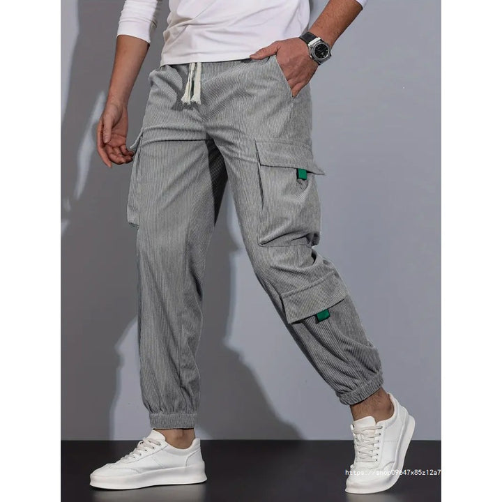 Herren Cord-Cargo-Jogginghose mit Tunnelzug und multifunktionalen Klapp- & Reißverschlusstaschen Drune