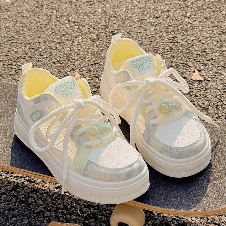 Damen Sportliche Plateau Sneakers mit atmungsaktiver Mesh-Oberfläche und modischen Details Drune
