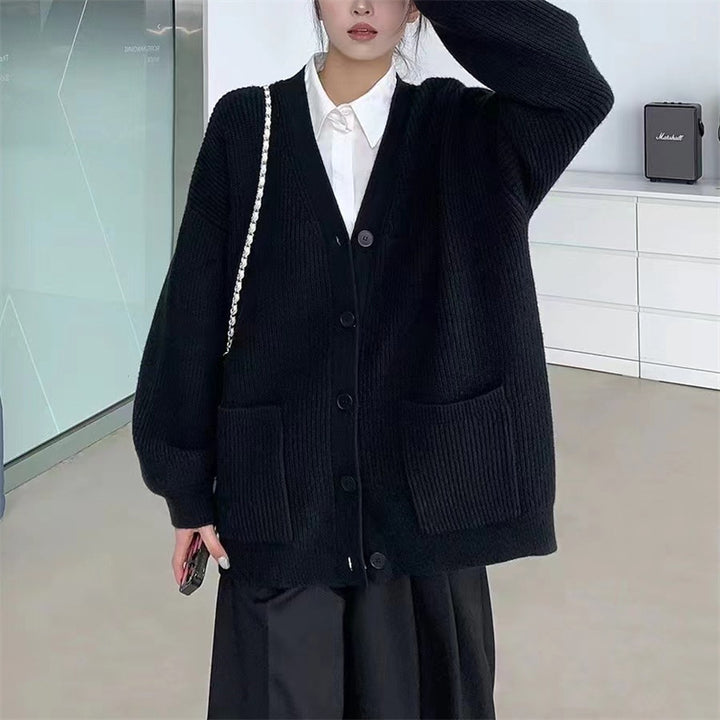 Damen Kuschelige Strickjacke mit tiefem V-Ausschnitt und praktischen Taschen Drune