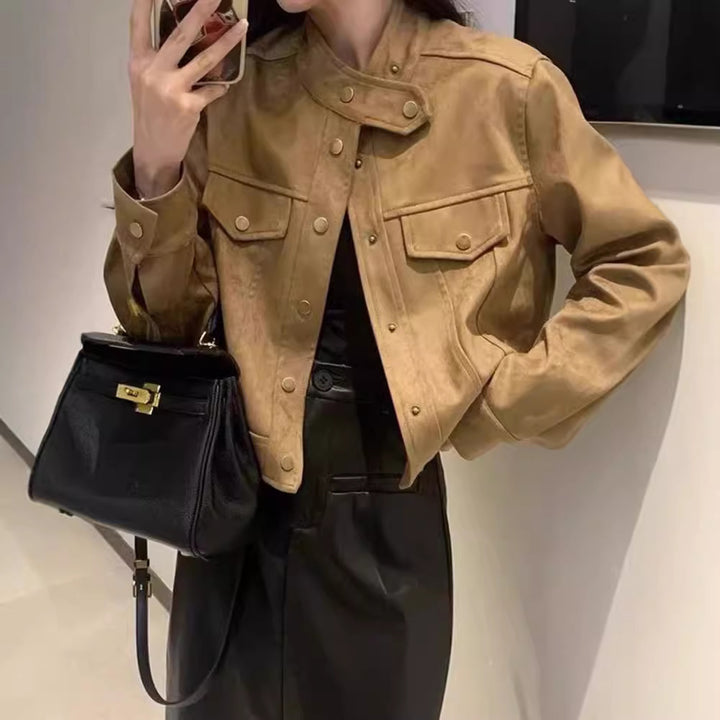 Damen Modische Kurzjacke im Stilmix mit Taschen und Knopfdetails Drune