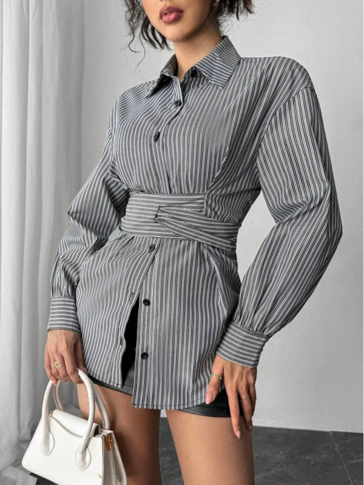 Damen Modische gestreifte Hemdbluse mit Taillenbindung Drune
