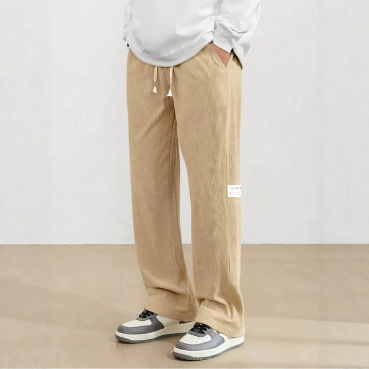 Herren Weite Cordhose im Relaxed-Fit mit Tunnelzug, geradem Bein & Label‑Patch Drune