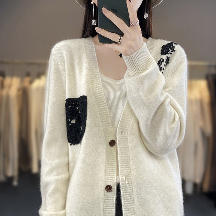 Damen Zweiteiliges Feinstrick‑Set mit Strickcardigan und Top sowie gehäkelten Blumenapplikationen Drune