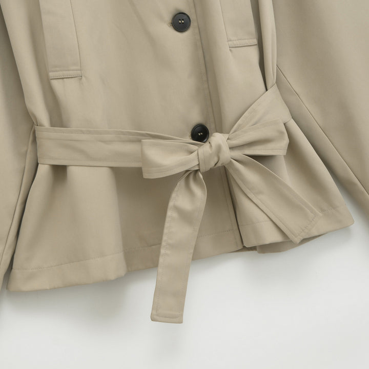 Damen Kurztrench mit Bindegürtel und weitem Arm Drune