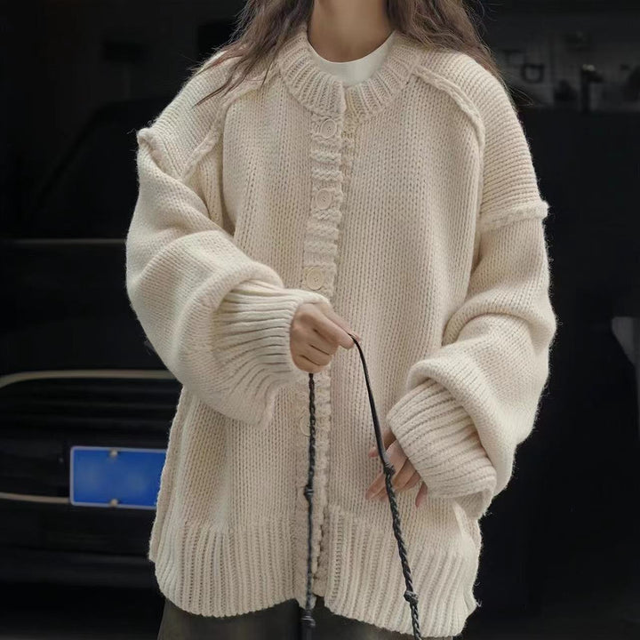 Damen oversized Strickjacke mit speziellen Knopfdetails und weiten Ärmeln Drune