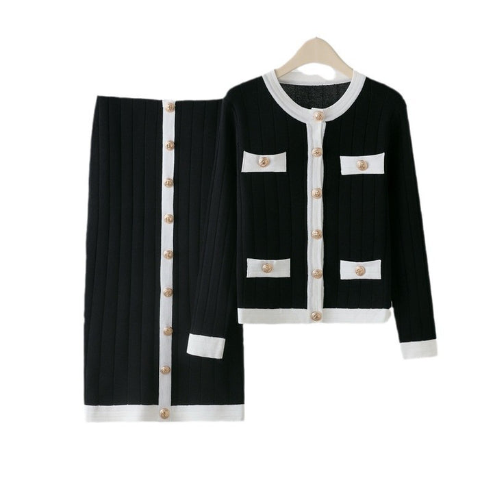 Damen stylisches Strickensemble mit dekorativen Knöpfen und Taschen Drune