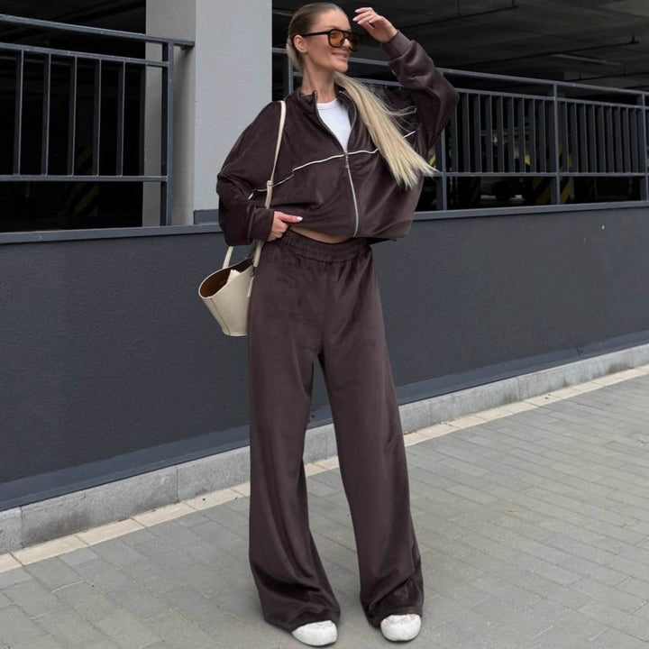 Damen Relaxed-Fleece-Set mit halblanger Zipjacke und extraweiter High-Waist Jogginghose Drune