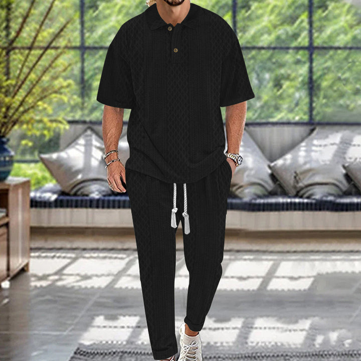 Herren gestricktes Freizeit-Set mit Polokragen und Tunnelzug-Jogginghose Drune