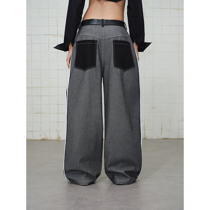 Damen Wide-Leg Cargo-Jeans mit aufgesetzten Grafik-Patches und Kontraststreifen Drune
