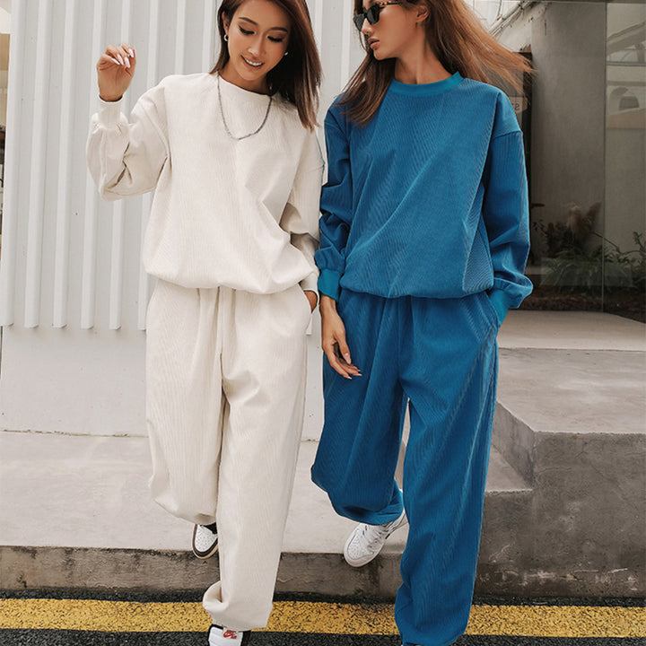 Damen Oversize-Lounge-Set aus strukturierter Jersey-Qualität mit Rundhalsausschnitt und elastischer Bundhose Drune
