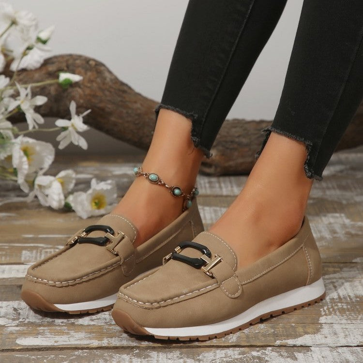 Damen Mokassin-Slipper mit Ziermetall-Bit und dämpfender Profilsohle Drune