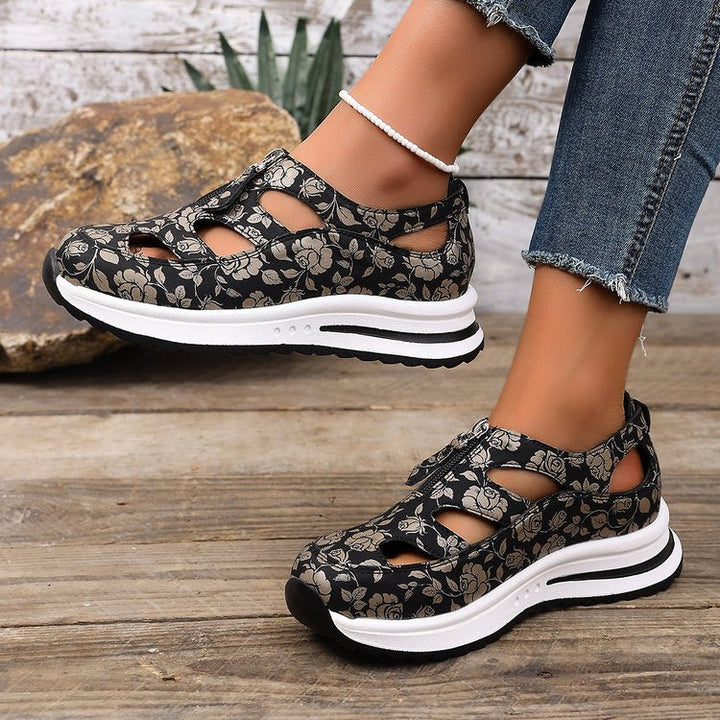 Damen Sandalen mit floralen Ausschnitten und komfortabler Sohle Drune