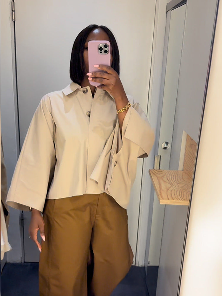 Damen kastige Cropped-Hemdbluse mit weitem Fledermausärmel und feiner Kellerfalte Drune