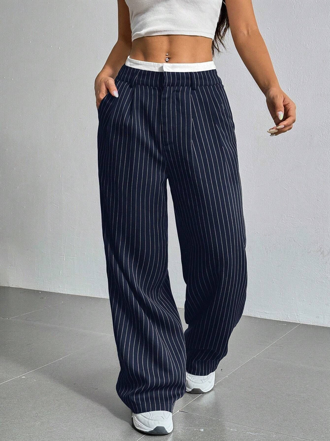 Damen Elegante und locker geschnittene Business-Hosen mit Streifen Drune
