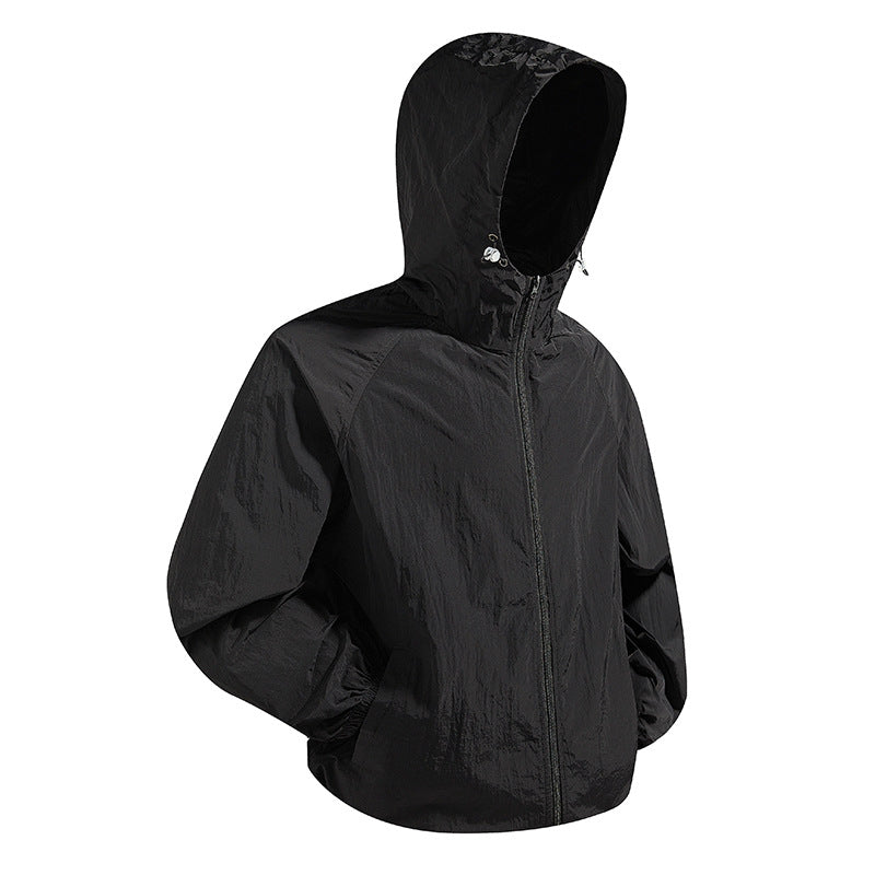 Unisex Leichte packbare Kapuzen‑Windjacke mit wasserabweisender Ripstop‑Hülle und verstellbarer Kapuze Drune
