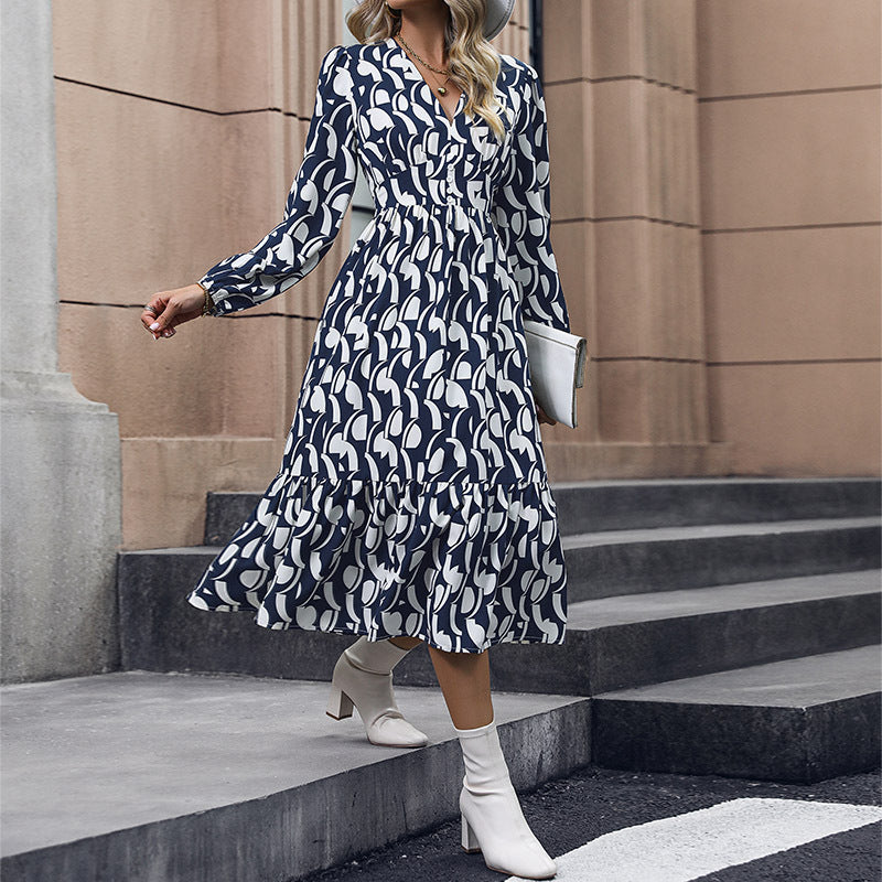 Damen Midi-Kleid mit V-Ausschnitt und Rüschen Drune