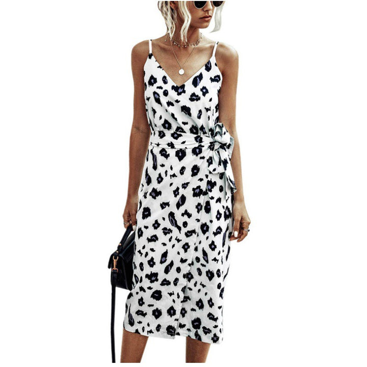 Damen Leichtes Wickelkleid mit schickem Schlitz und floralem Muster Drune