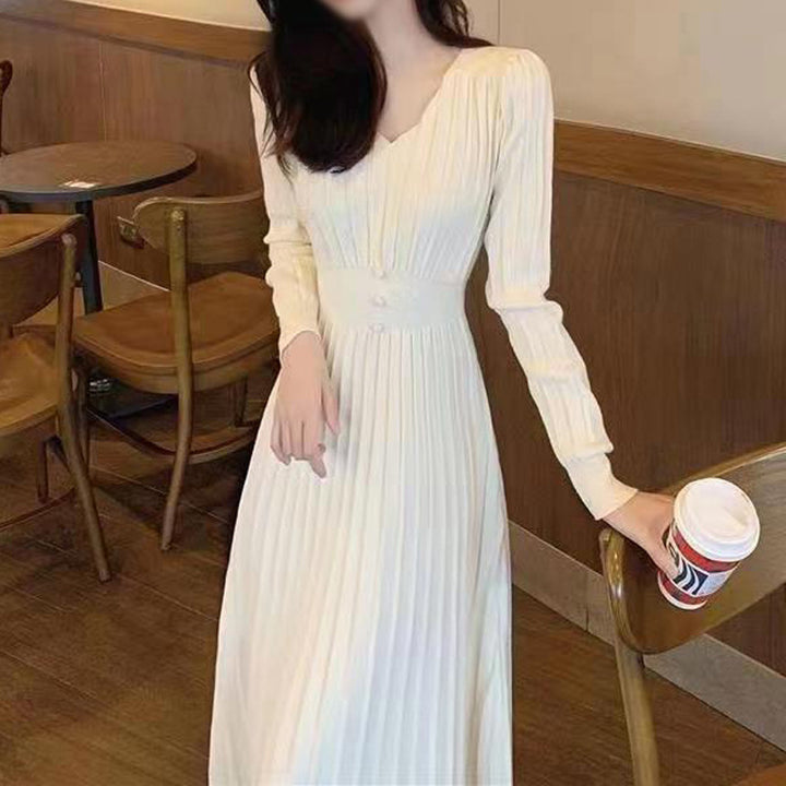 Damen Plissiertes Maxikleid mit V-Ausschnitt und eleganter Taillenbetonung Drune