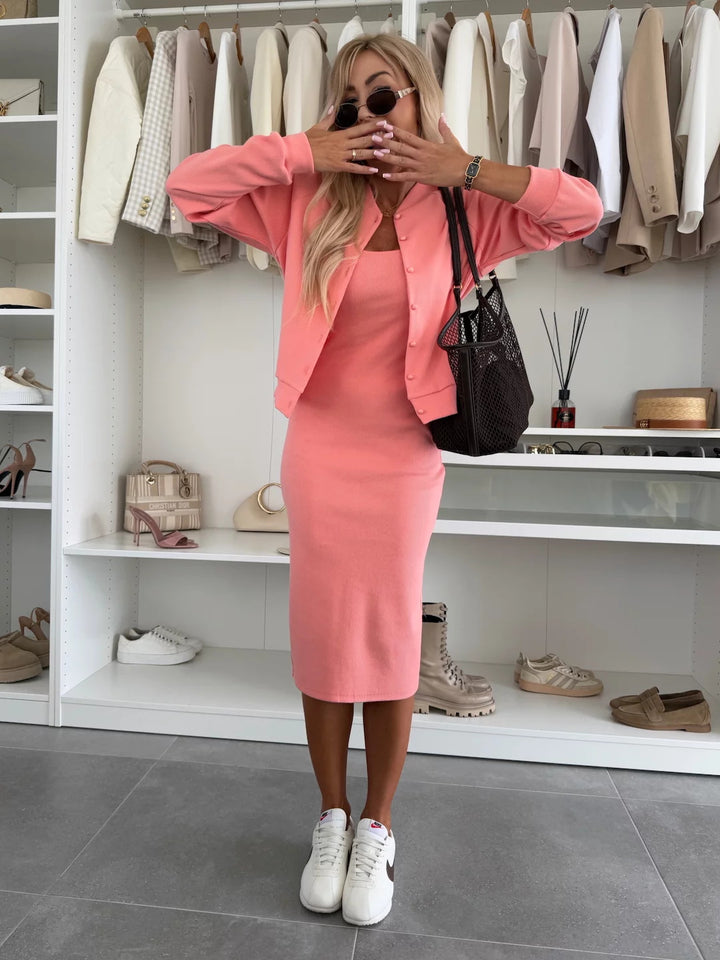 Damen figurbetontes Strick-Midikleid mit passender Kurzjacke und Rundhalsausschnitt Drune