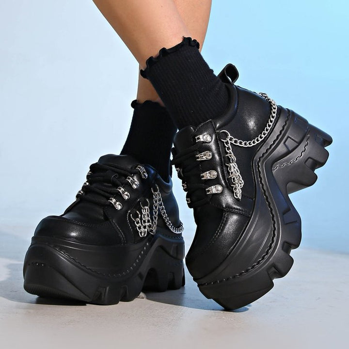 Damen Plateau-Chunky-Sneaker mit Metallketten und ausgeprägter Profilsohle Drune