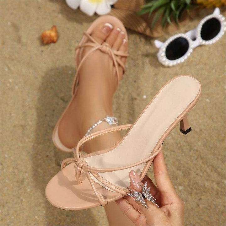 Damen Elegante Kitten‑Heel Mules mit zarten Knoten‑Riemchen und offenem Zehenbereich Drune