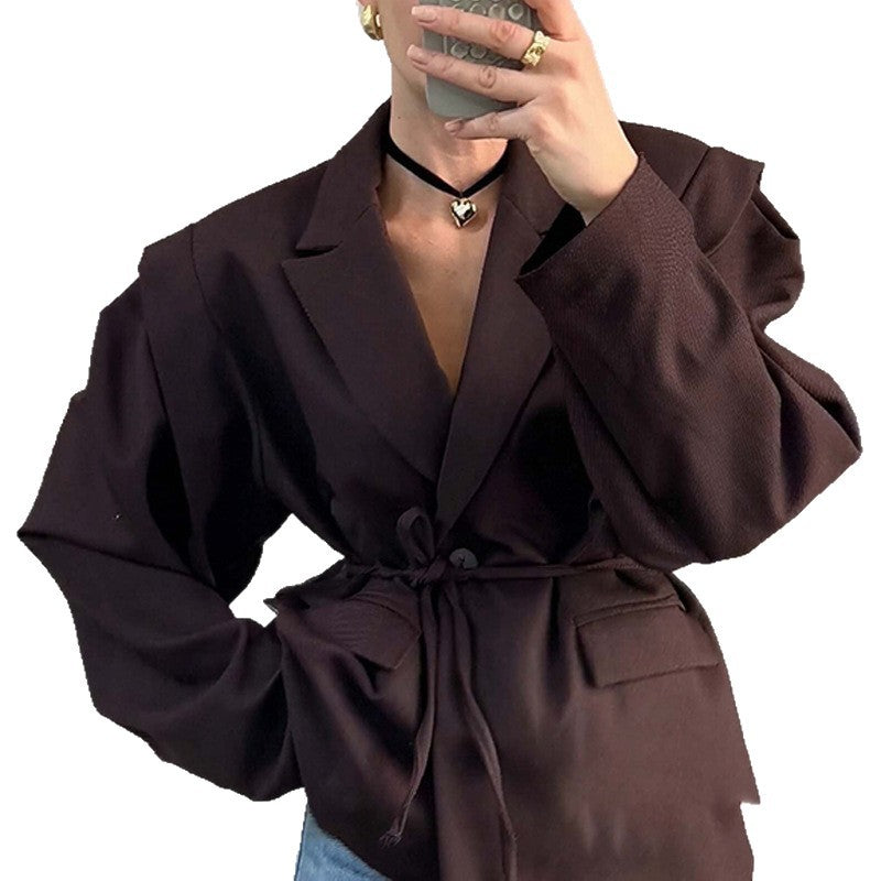 Damen Taillierter Wickelblazer mit Schulterpolstern und Bindegürtel Drune