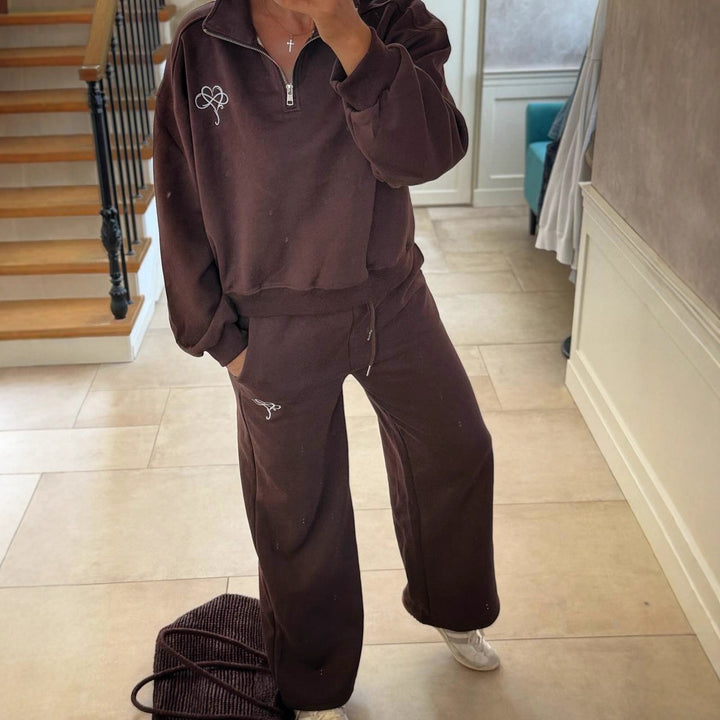 Damen sportlicher Sweater mit halbem Reißverschluss und kontrastierendem Logo Drune