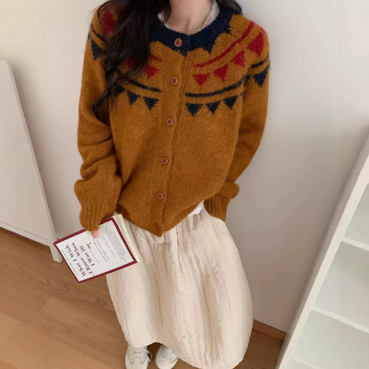 Damen Grobstrickcardigan mit aufwendigem Farbmuster und komfortablem Knopfverschluss Drune
