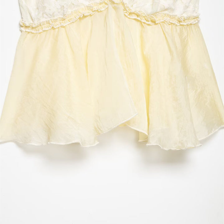 Damen Spitzen-Cami-Top mit zarter Rüsche und fließendem Schnitt Drune