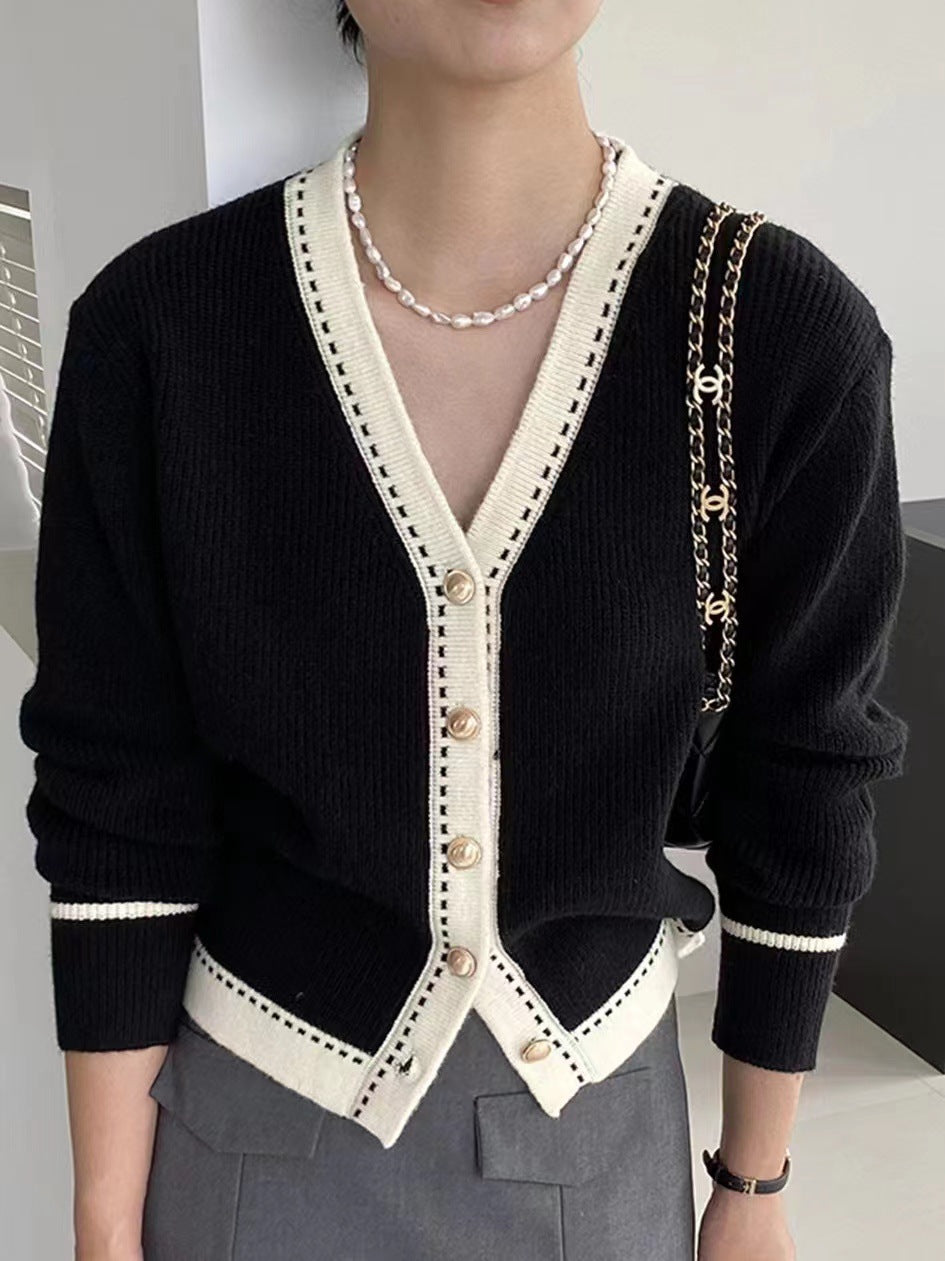Damen Modische Strickjacke mit Kontrastdetails Drune