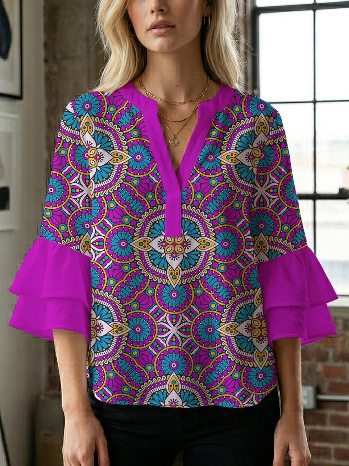 Damen Blumenkreation mit voluminösen Rüschenärmeln Drune