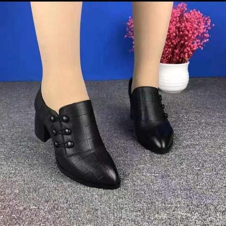 Damen Elegante Spitze Slipper‑Pumps mit niedrigem Blockabsatz und strukturierter Lederoptik Drune