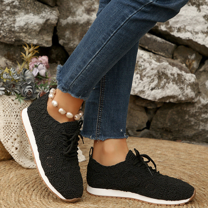 Damen Sneakers mit filigranem Häkeldesign und bequemem Fußbett Drune