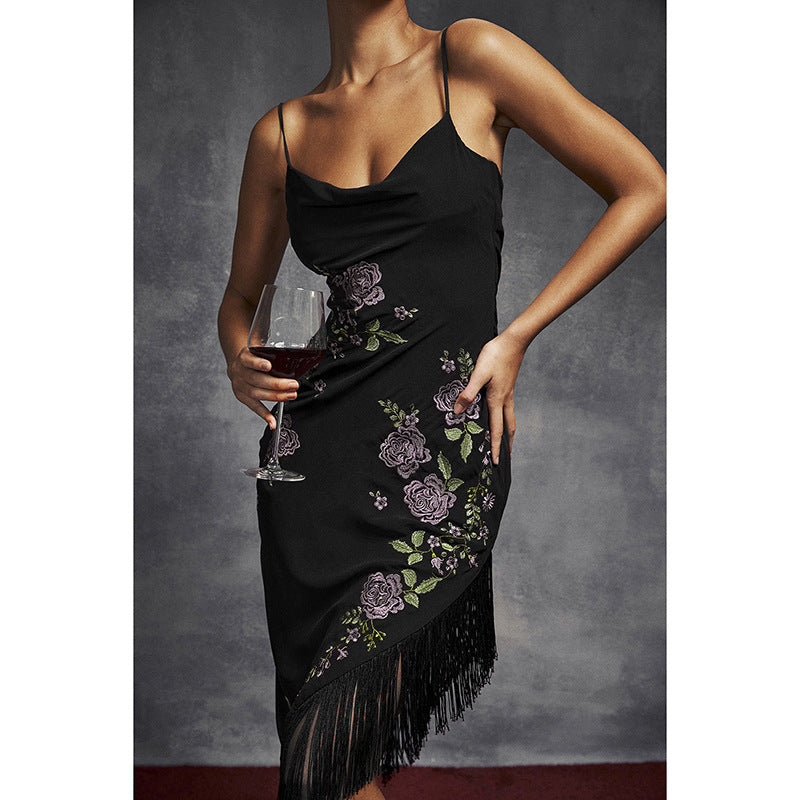Damen elegantes Hochzeitskleid mit Blumenapplikationen und Fransen Drune