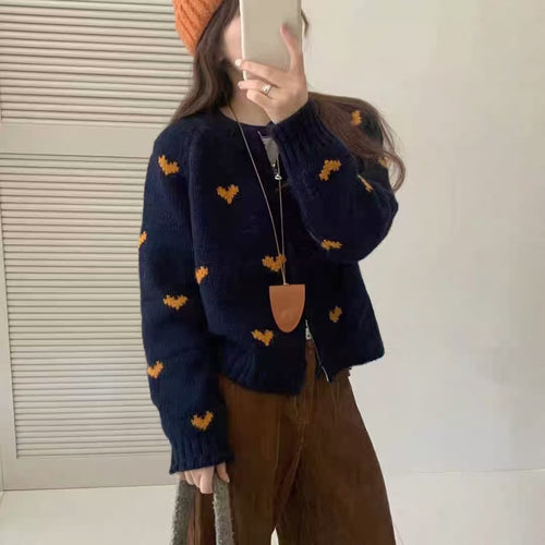 Damen Strickjacke mit Herzmotiv und lässigem Schnitt Drune