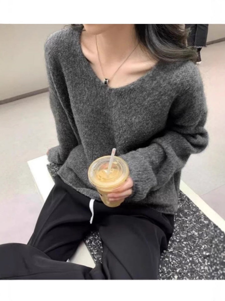 Damen Oversize V‑Ausschnitt Mohair‑Look Pullover mit Angora‑Optik und überschnittener Schulter Drune