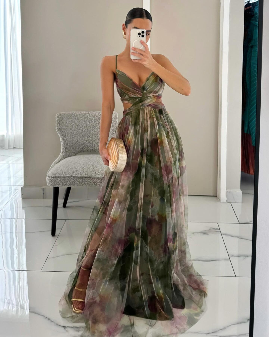 Maxikleid für Damen mit gedrehtem Frontdetail Drune