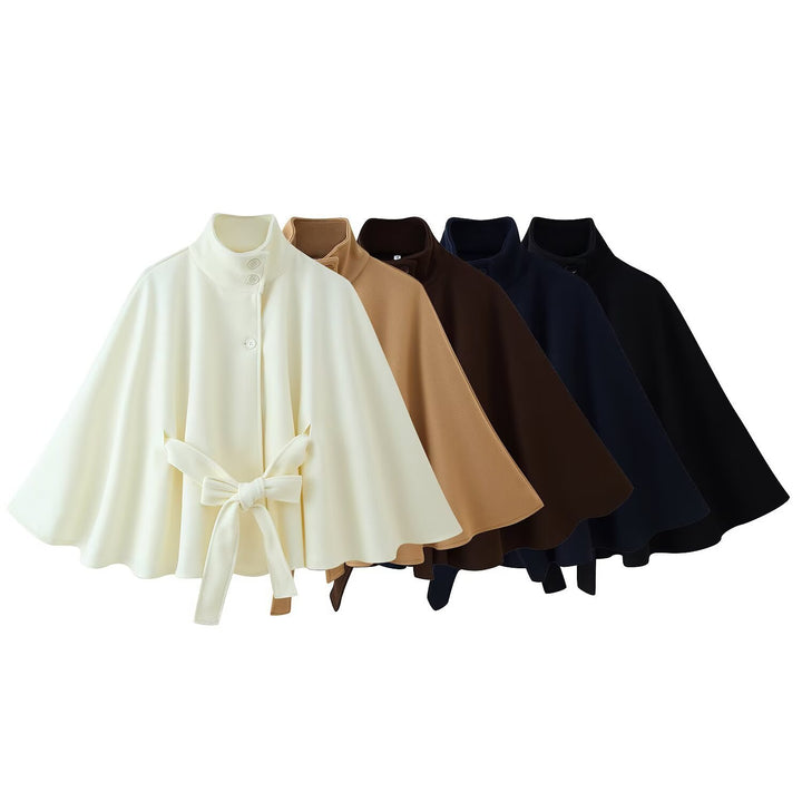 Damen 2900+ eleganter kurzer Cape‑Umhang mit Stehkragen, Knopfleiste und Taillenband Drune