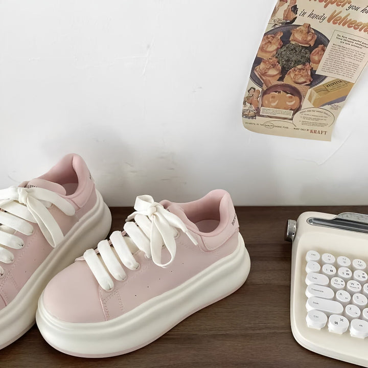 Damen Trendige Plateau-Sneaker mit eleganten Details Drune