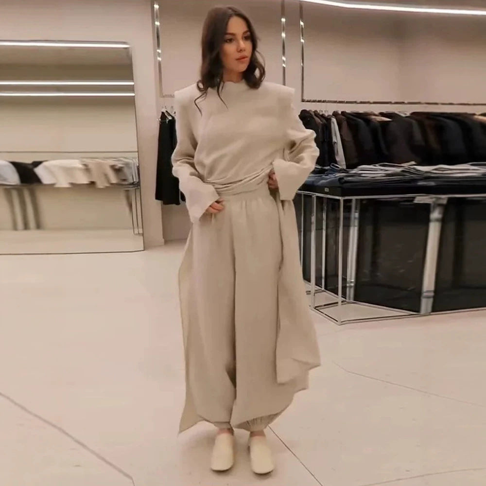 Damen Maxikleid mit taillierter Silhouette, ausgestelltem Rock und markanten Schultern Drune