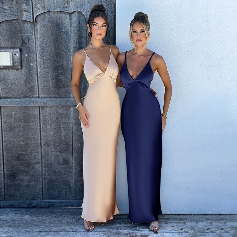 Damen Maxikleid mit elegantem V-Ausschnitt und feinen Spaghettiträgern Drune