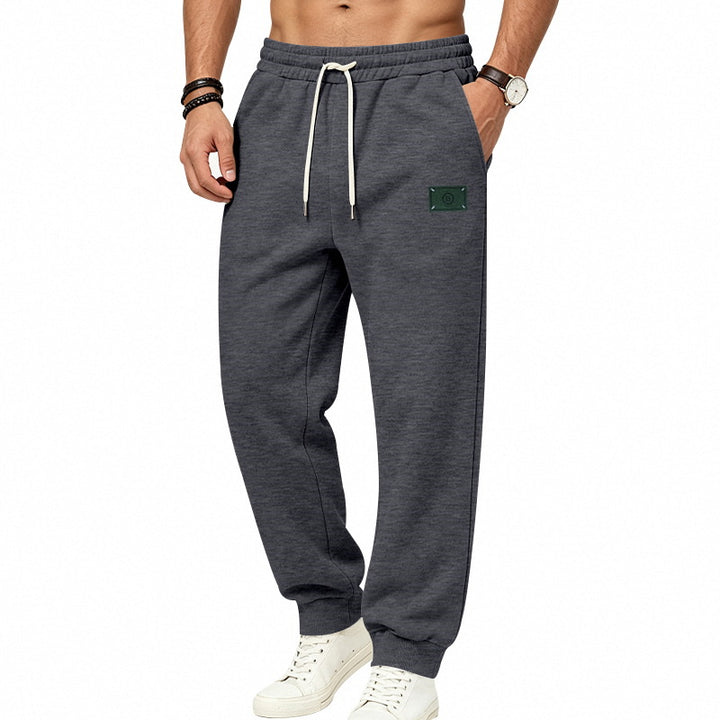 Herren Minimalistische Fleece-Jogginghose mit elastischem Tunnelzug und schmalen Bündchen Drune
