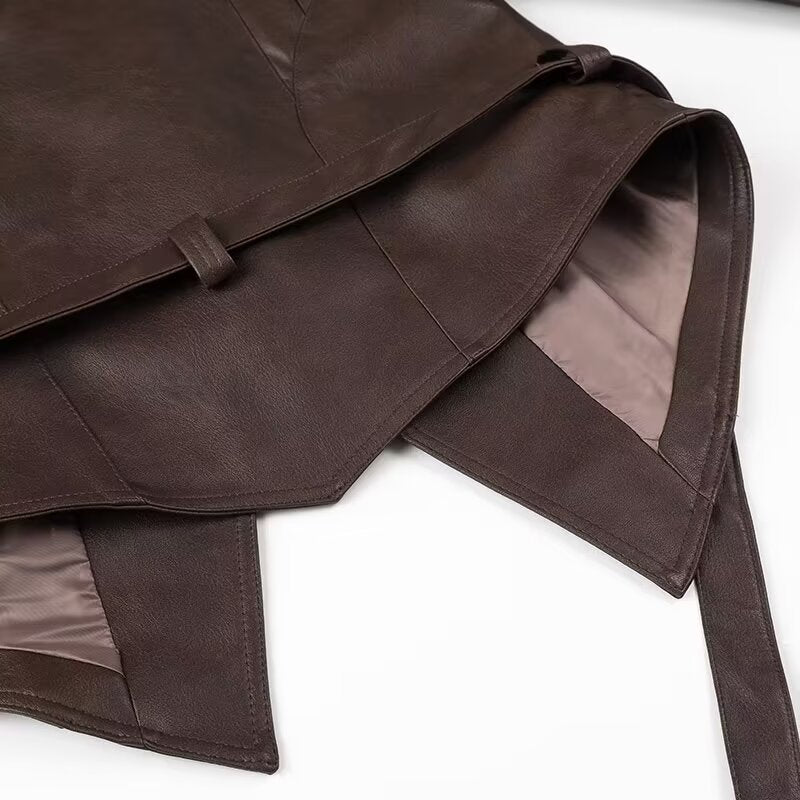 Damen Kurzblazer-Lederjacke mit Schalkragen, Taillengürtel und Schnürdetail Drune