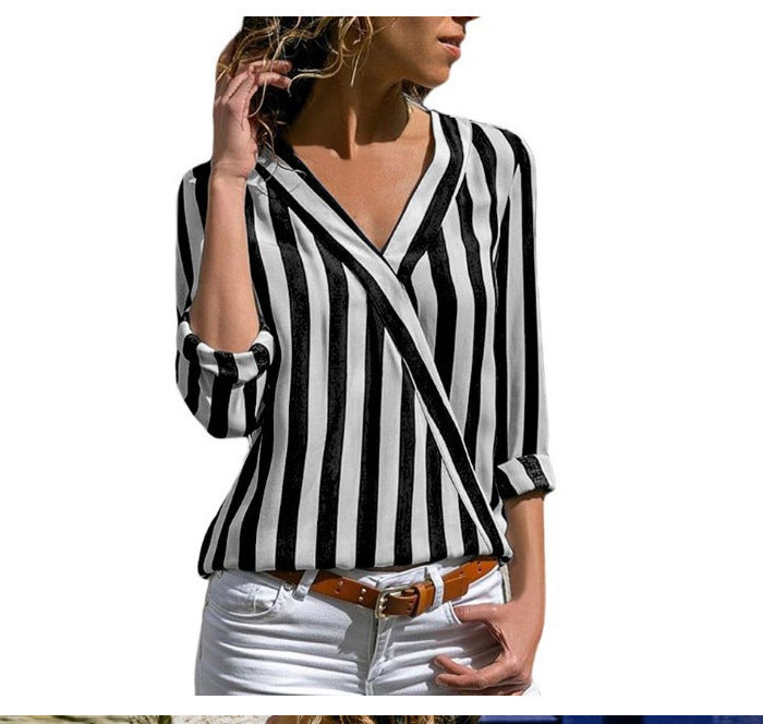 Femme Stilvolle Gestreifte Wickelbluse Drune
