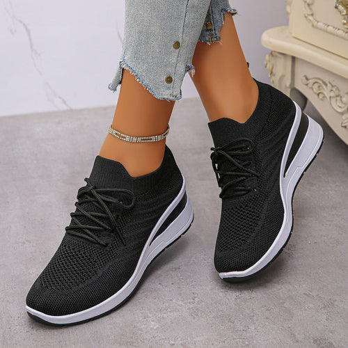 Damen Sportliche Wedge-Sneaker mit atmungsaktivem Mesh-Obermaterial und rutschfester Sohle Drune
