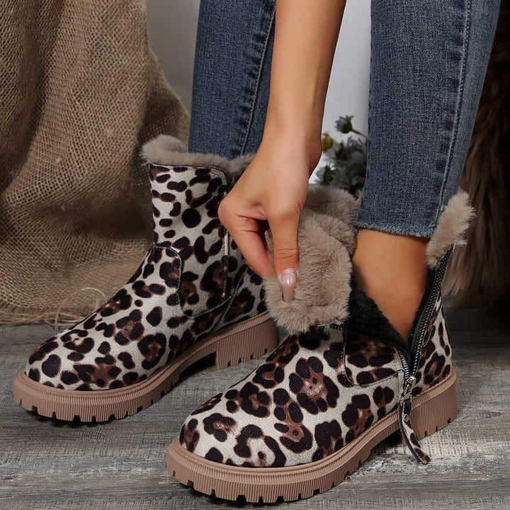 Damen  gefütterte Kurzstiefel aus Veloursoptik mit Teddy-Futter und seitlichem Reißverschluss Drune