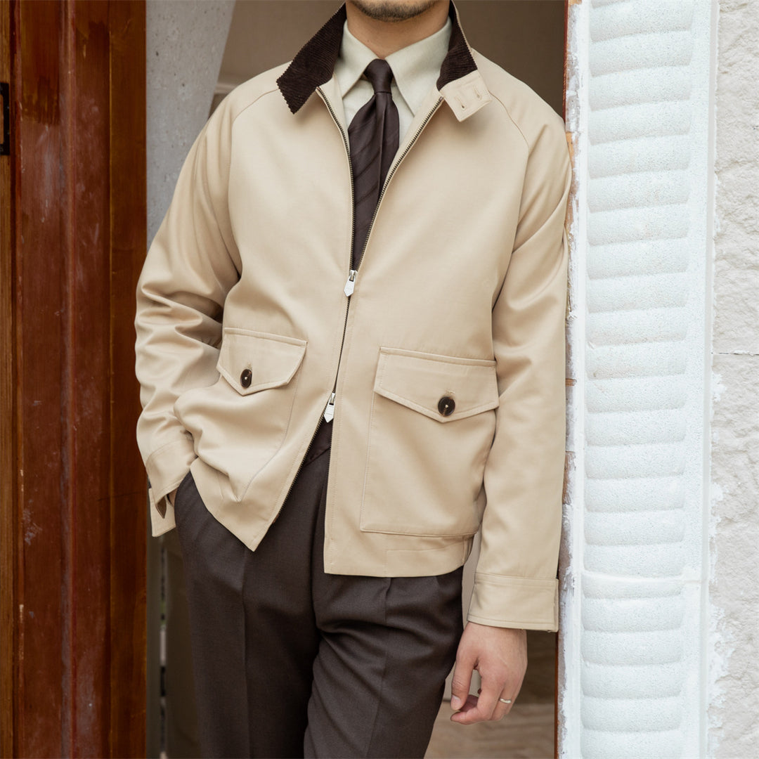 Herren Kurzblouson mit Cordkragen, Pattentaschen und Reißverschluss Drune