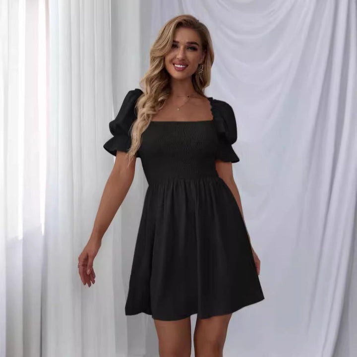 Damen kurzes Kleid mit Puffärmeln und gerafftem Oberteil Drune