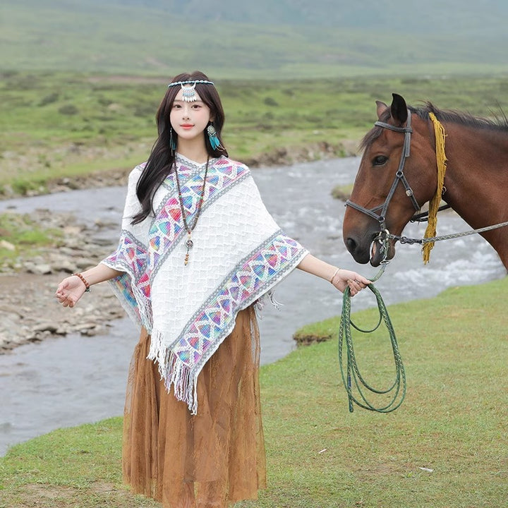 Damen Oversize-Poncho mit Fransen und geometrischem Jacquardbesatz Drune