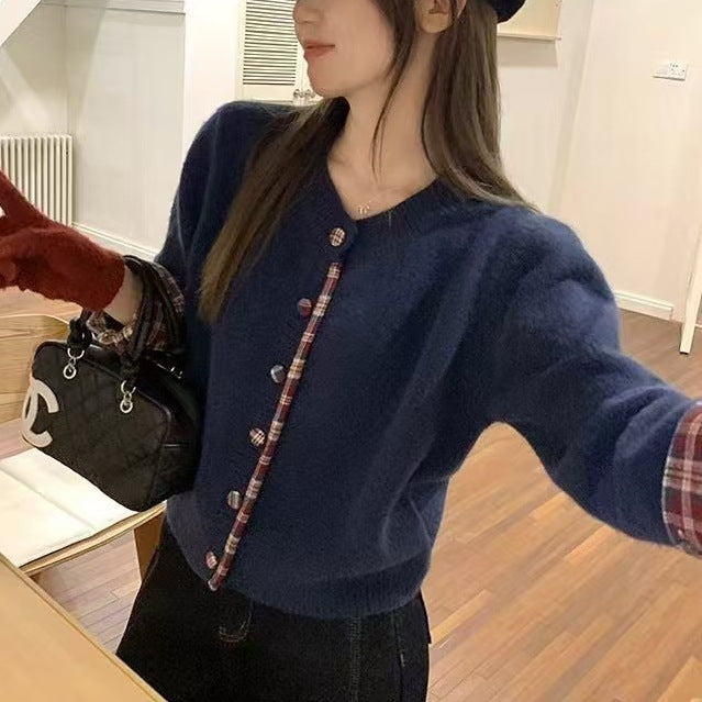 Damen modische Strickjacke mit Karomuster und praktischen Knöpfen Drune